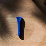 Синий мини-вибромассажёр Caress 523508