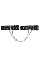 Черные оковы из одного ремешка с люверсами 523593