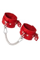 Красные мягкие кожаные оковы с люверсами 523602 Красные мягкие кожаные оковы с люверсами 523602