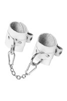 Белые мягкие кожаные наручники с люверсами 523606 Белые мягкие кожаные наручники с люверсами 523606