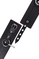 Черная распорка с 4 манжетами для рук и ног 523625