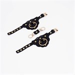 Черные наручники с золотистой фурнитурой 525009