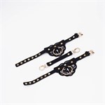 Черные оковы с золотистой фурнитурой 525010