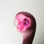 Розовый вибромассажёр с деликатными токами 525022