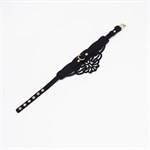 Фигурный чокер с узорами и золотистой фурнитурой 528479