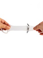 Эластичная насадка на пенис с подхватом мошонки и стимулирующими «ресничками» 529526