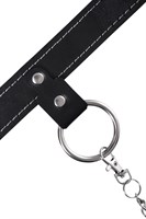 Черный узкий однослойный ошейник с серебристым поводком-цепочкой 529794
