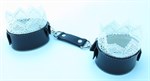 Изысканные чёрные наручники с белым кружевом - фото 1394844