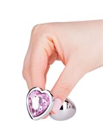 Серебристая анальная втулка с розовым кристаллом-сердцем - 7 см. - фото 1327776