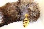 Золотистая анальная пробка с хвостом  Королевская лиса  - фото 1399835